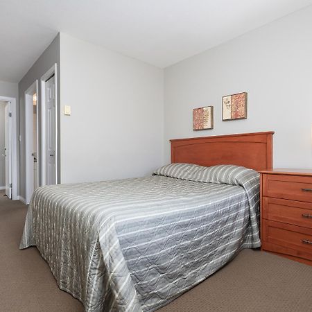 Paradise Canyon Golf Resort - Luxury Condo M403 Lethbridge Bagian luar foto