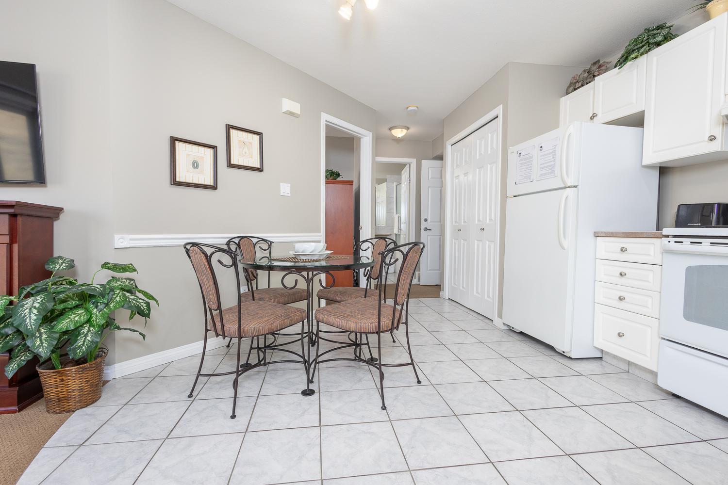 Paradise Canyon Golf Resort - Luxury Condo M403 Lethbridge Bagian luar foto